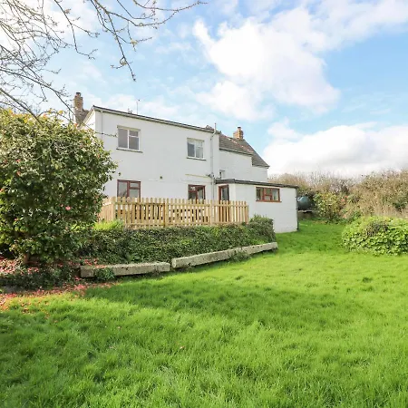 Holiday home Tregithey Farmhouse Saint Anthony